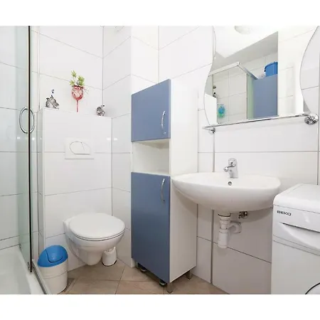 Two-bedroom In Kastel Sucurac * Kastela