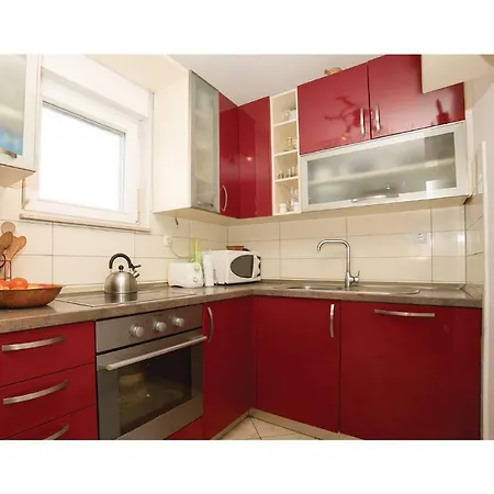 Two-bedroom In Kastel Sucurac Apartment Kastela